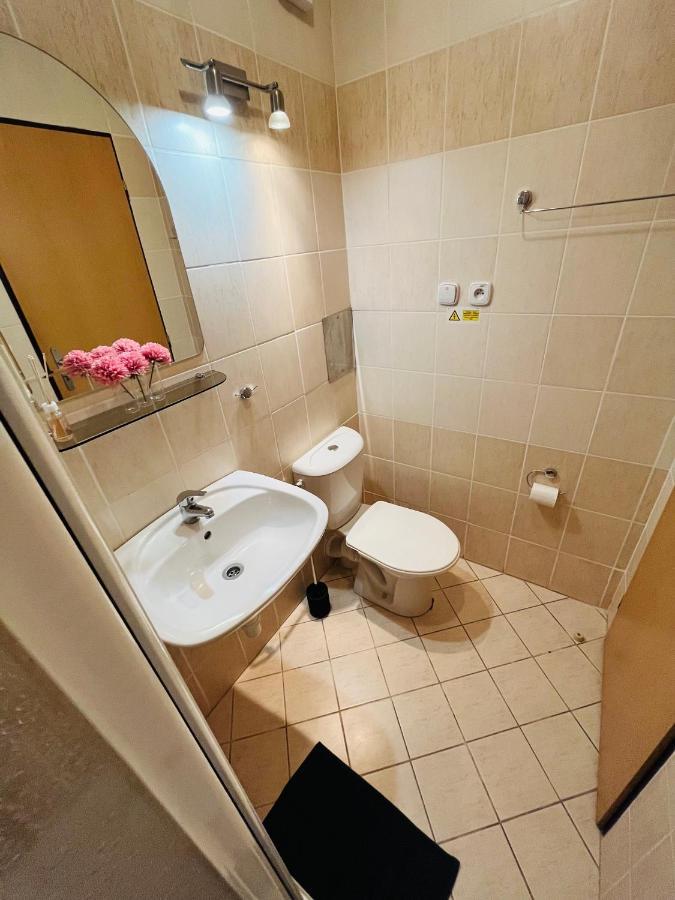 Hotel Kras Rožňava Kültér fotó